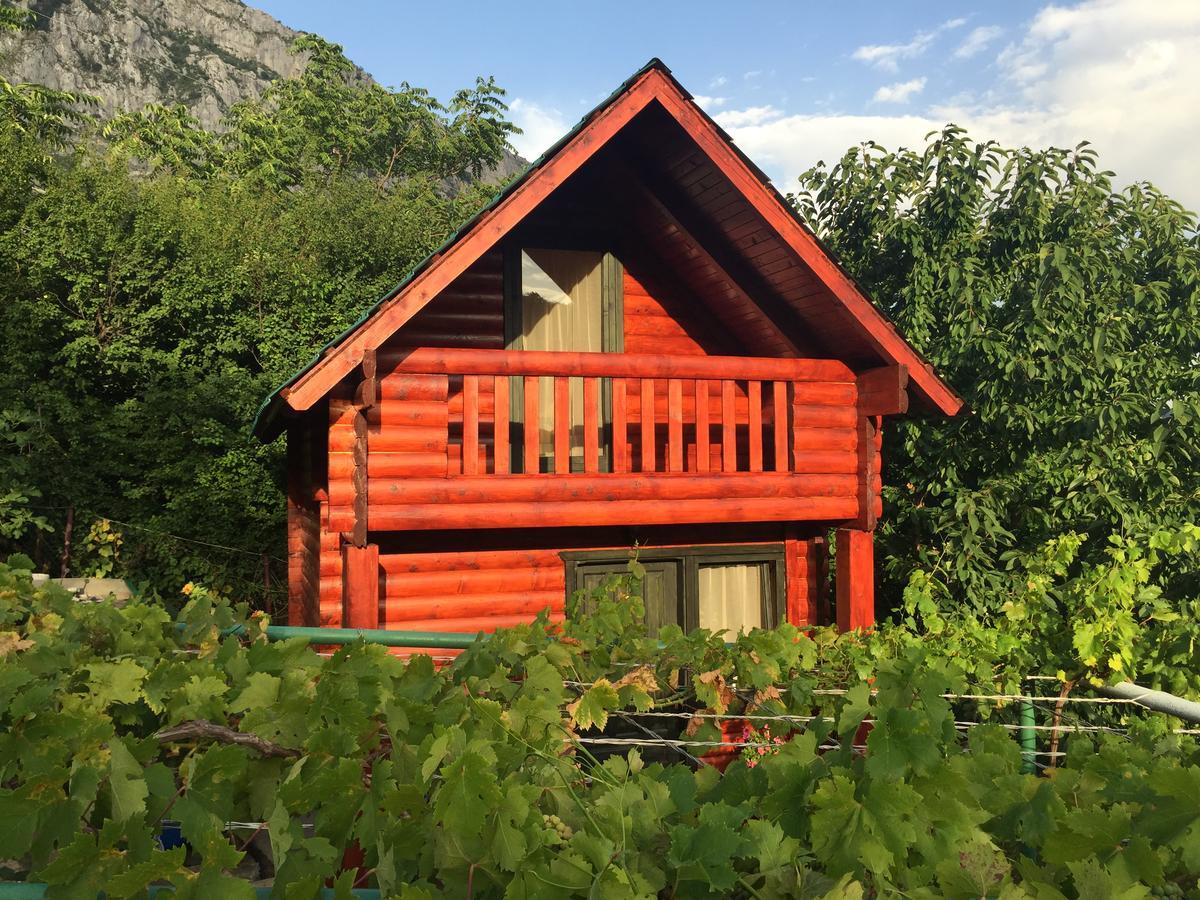 Holiday Village Ostrog Nikšić Zewnętrze zdjęcie